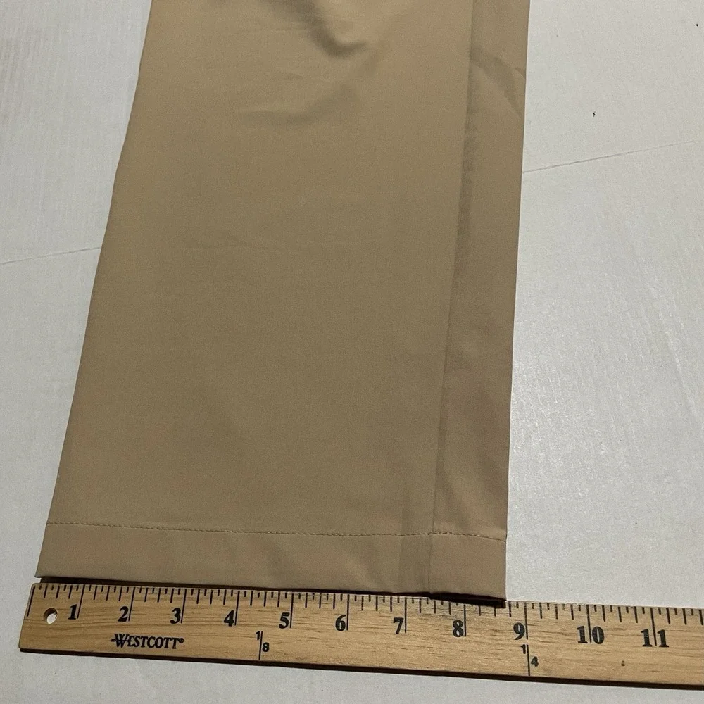 NWT THE NORTH FACE Paramount Convertible Stretch Lightweight Pants Short 40 x 33